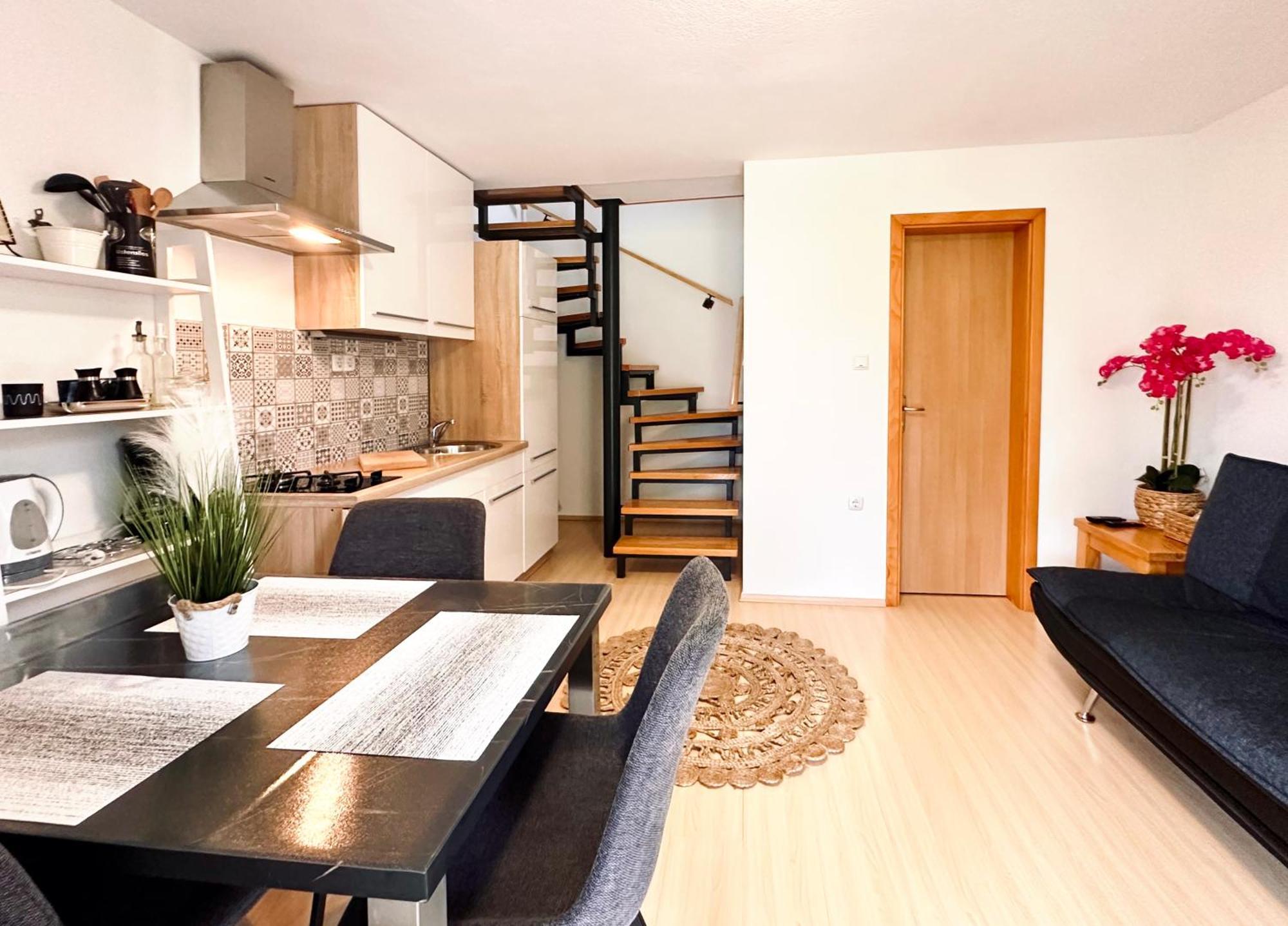 Apartments Sanja Rakovica Exteriér fotografie